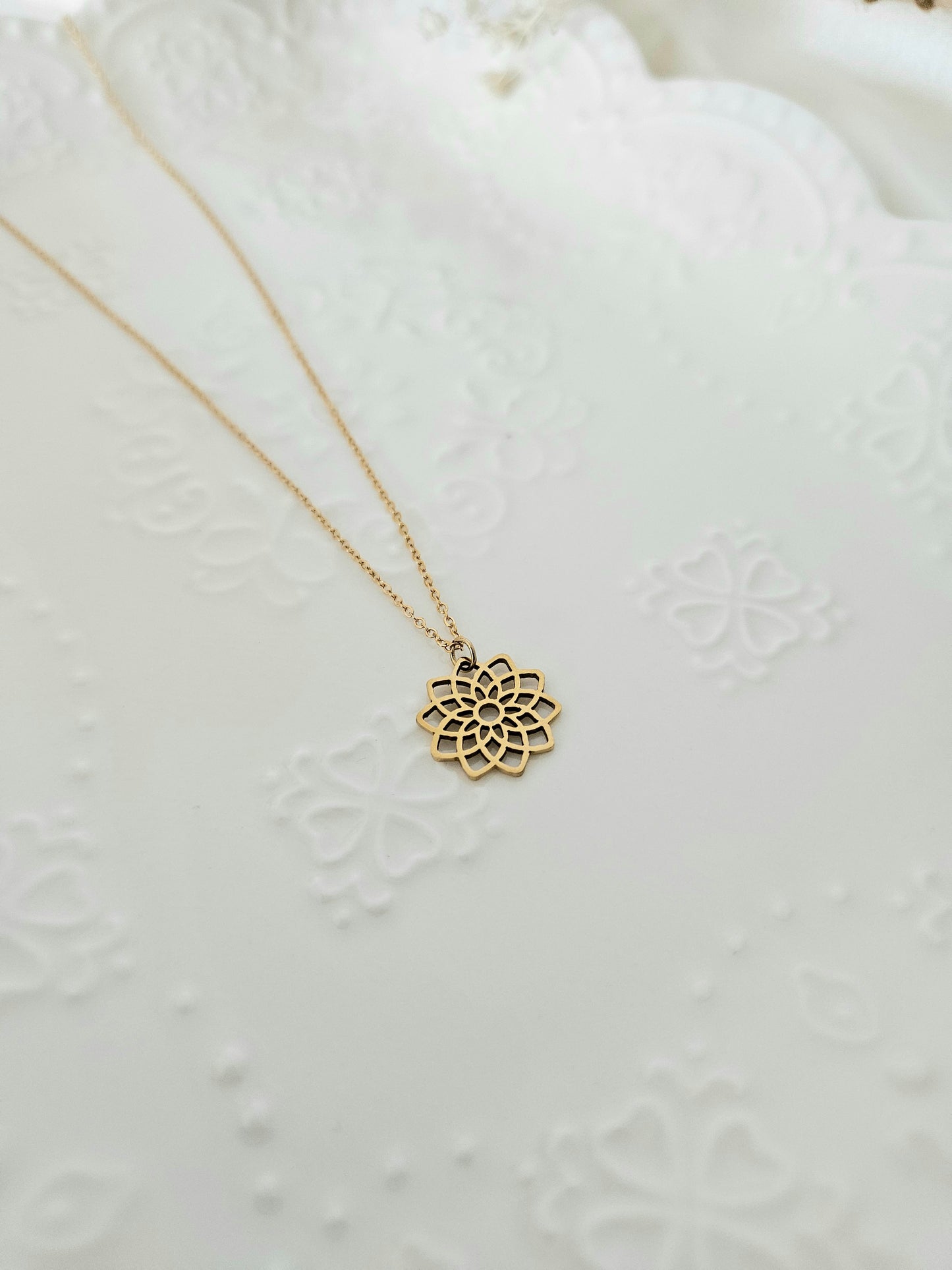 Collier - Éternité